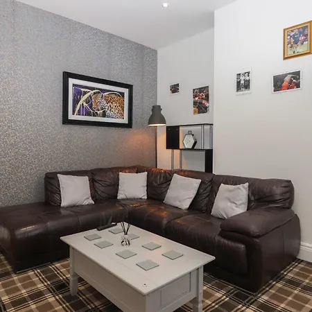 아파트 Flat 2 23 Hyde Park Road