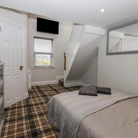 Flat 2 23 Hyde Park Road 아파트 해러게이트