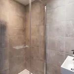 Flat 2 23 Hyde Park Road * Harrogate
